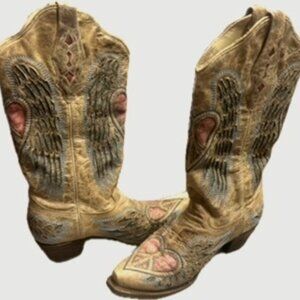 CORRAL Women's BOOT WITH HEART PEACE SIGN Antique Saddle/Blue Heart Leather Boot